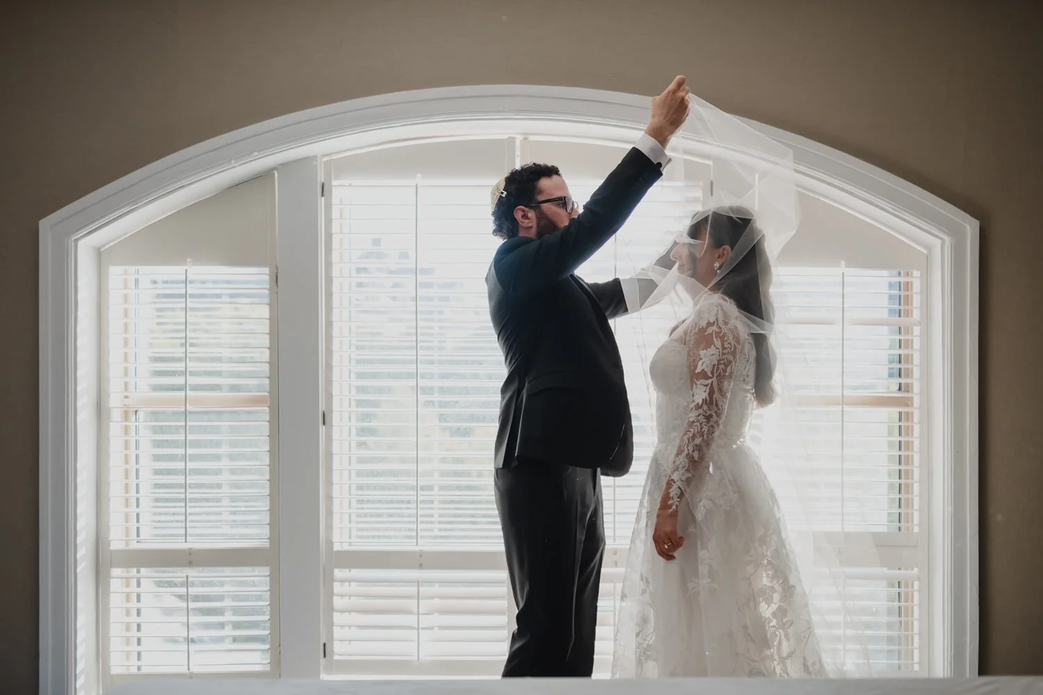 Ketubah signing in the chateau laurier