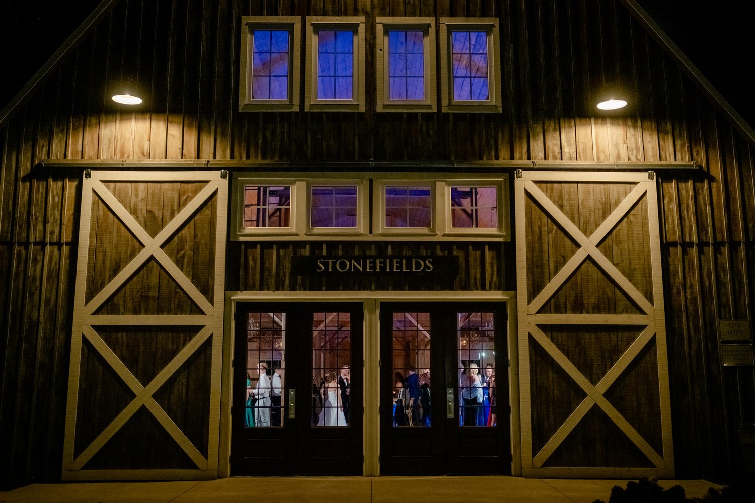 wedding reception photograph at stonefields estate