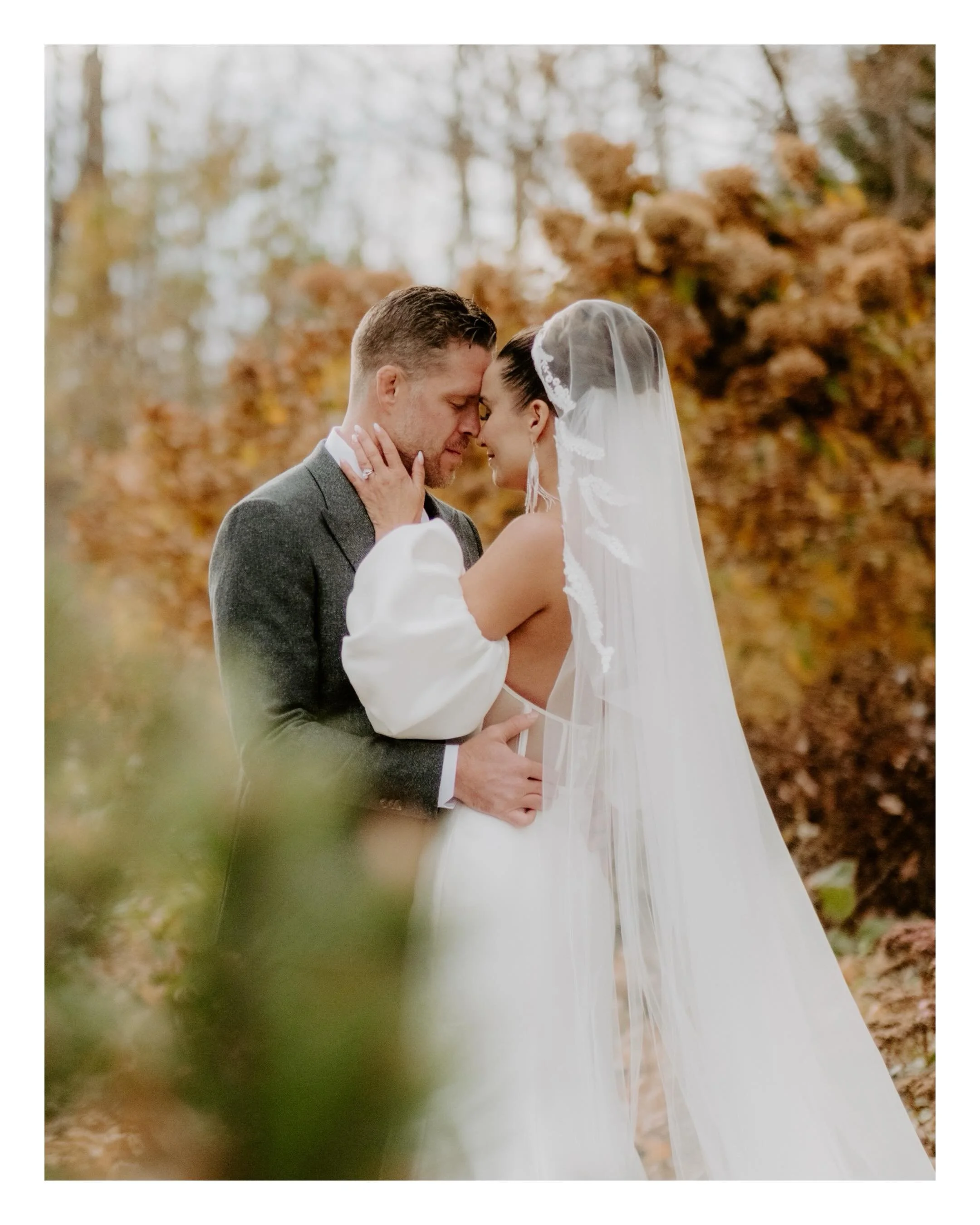 C&amp;E @templescountryweddings .
.
.
#ottawaweddingphotographer #templessugarbushwedding #ottawaphotographer
