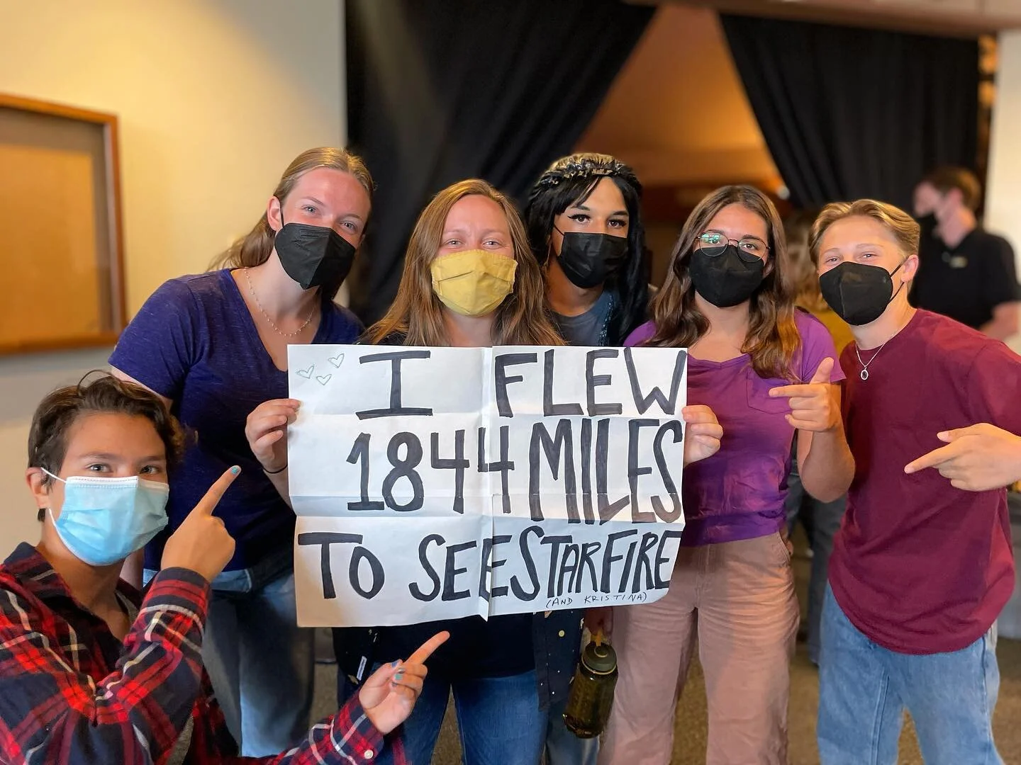 Starfire fan @abby_holcombe flew in for the final show! #weave2022 #starfiresingers #starfire #laumc