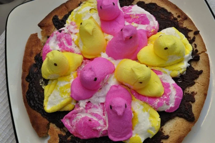 peepza pie overhead small.jpg