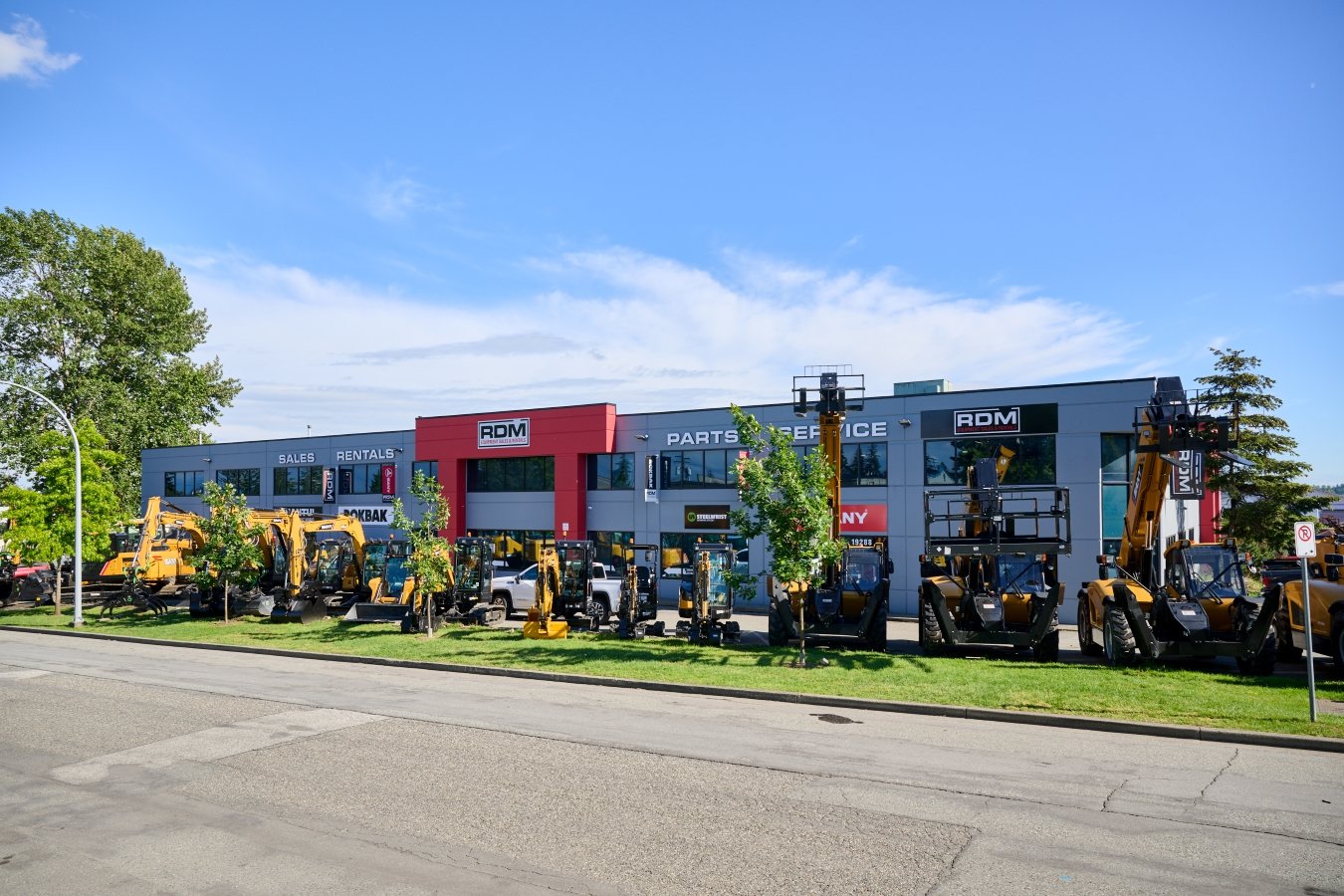 About- RDMEquipmentSales-1100.jpg