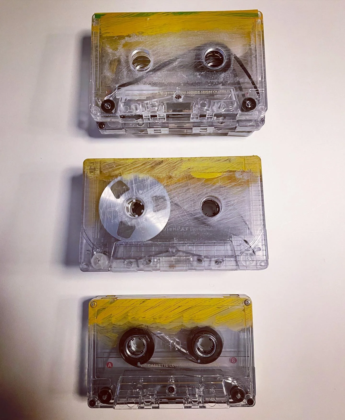 Luuppikassutoimitus kotiovelle by @zherbin.tln #loopcassette #ccassette #diy #experimentalmusic #blankcassette