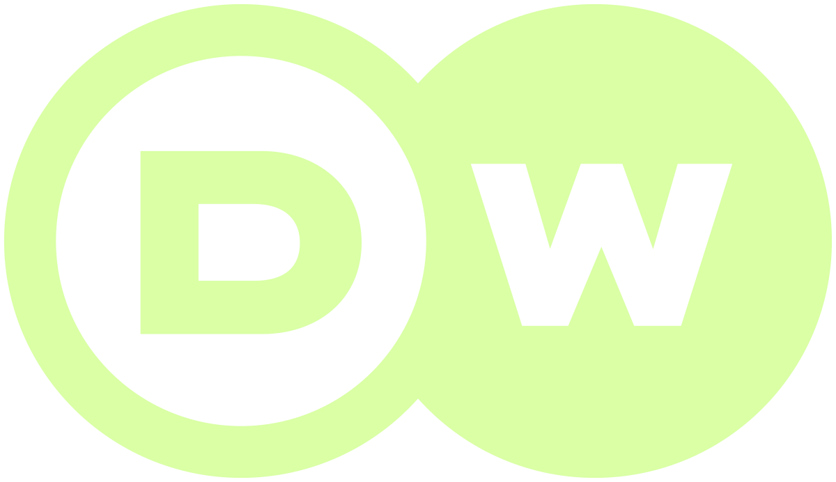 dw logo.png