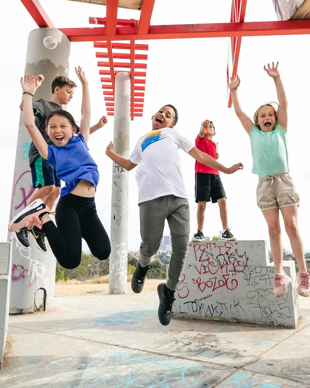 MadeToPlay_Group_01.jpg