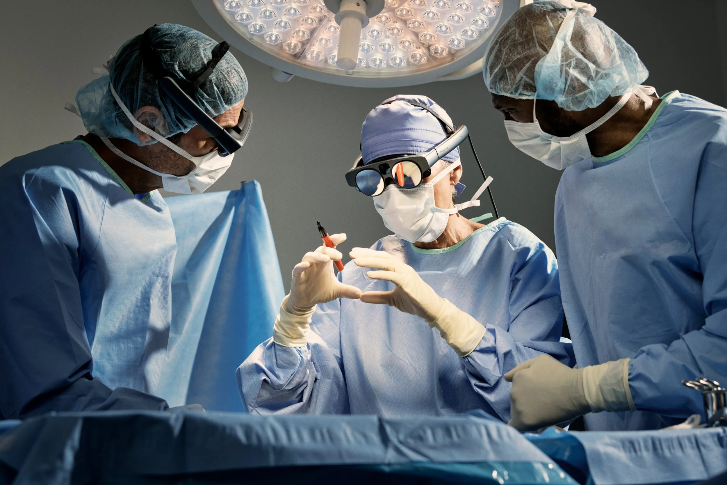 Magic-Leap_Still_Industry-Photo_04.jpg