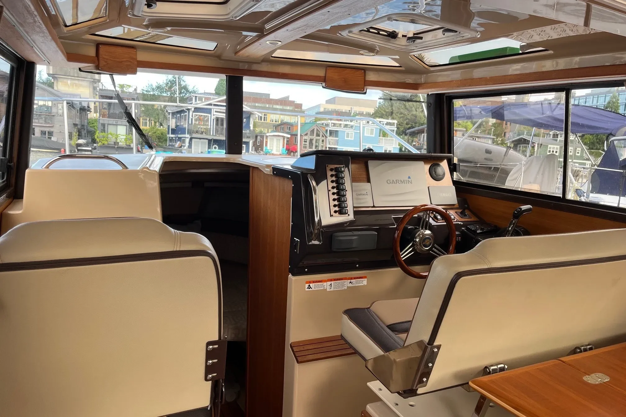 2019-ranger-tugs-r-27-power-10286700-20260813153825496-2.webp