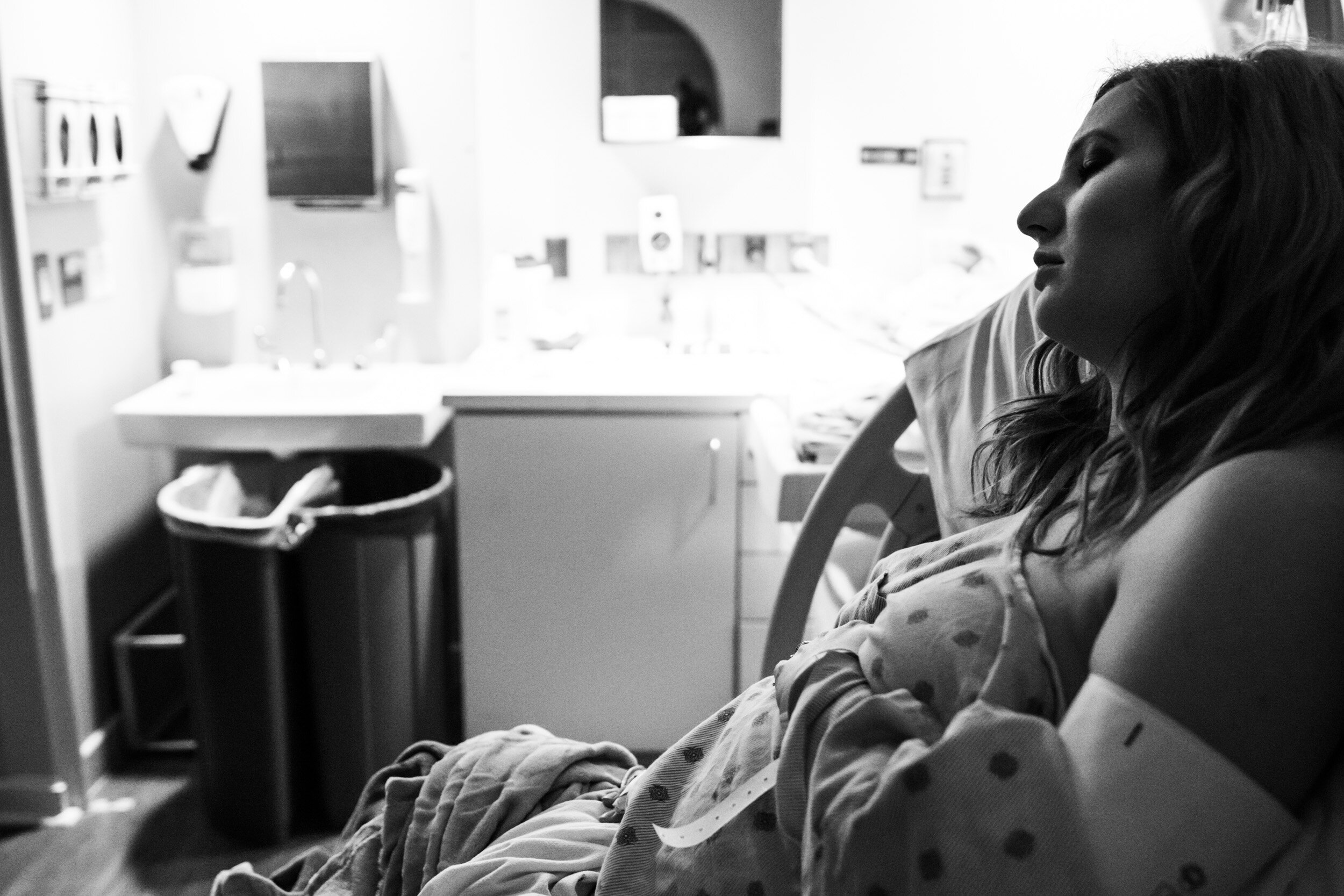 jacksonville mom feeling contraction during labor