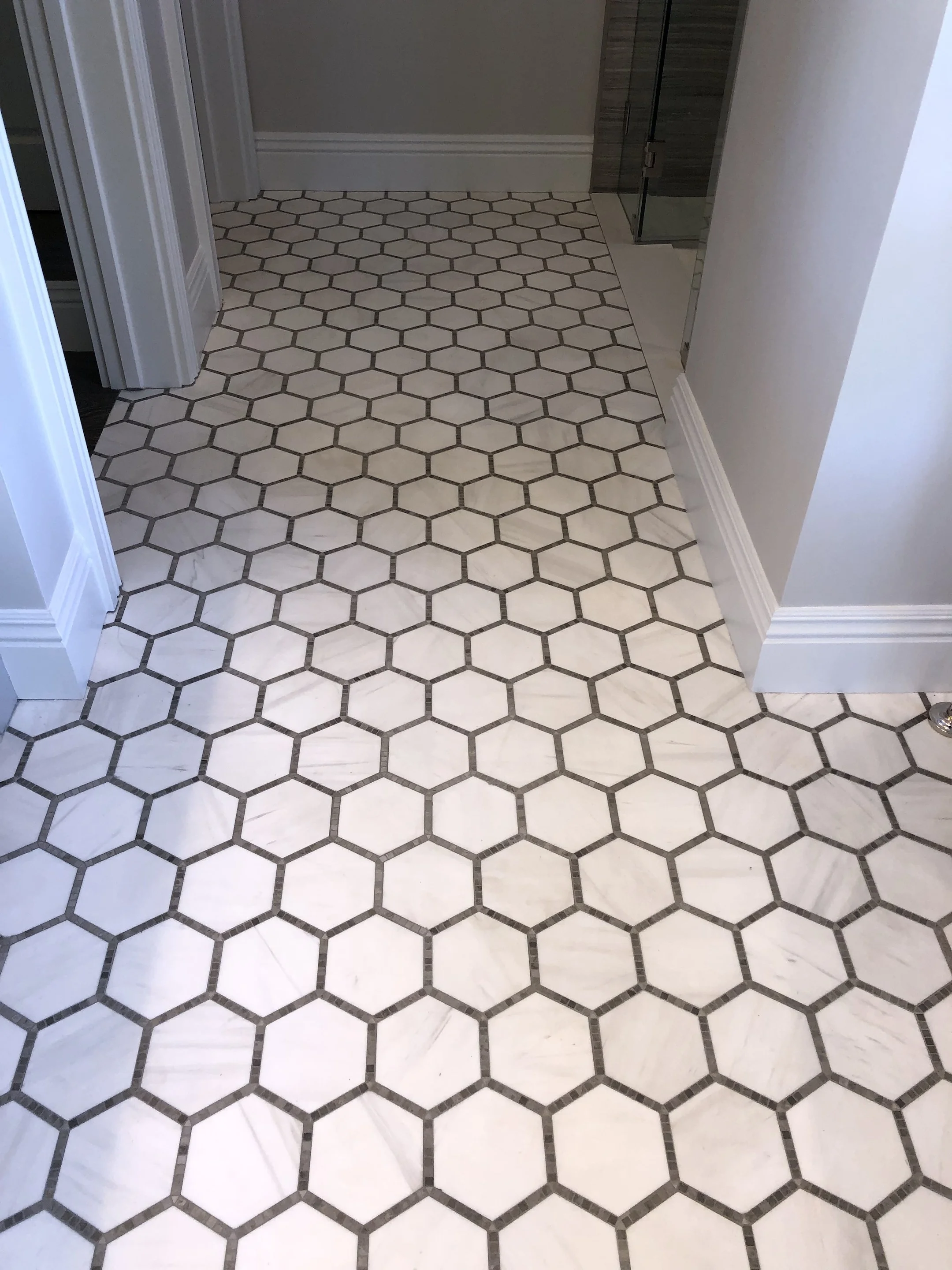 Guest_bath_floor_tile.jpg