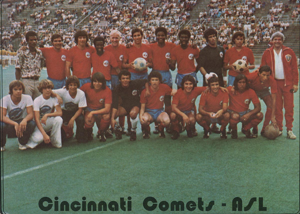 Comets 74 Road Team.jpg