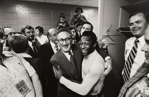 HENRY KISSINGER AND PELÉ.jpg