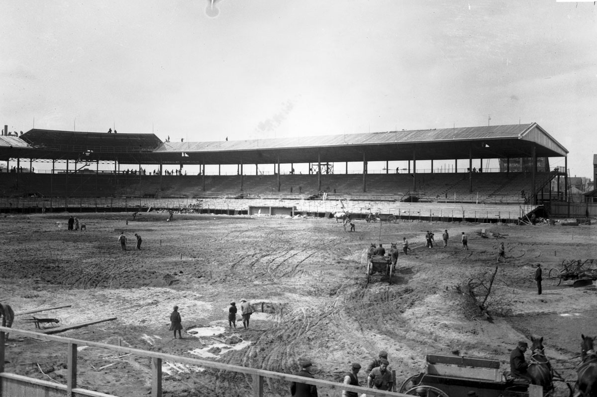 wrigleyfield.jpg