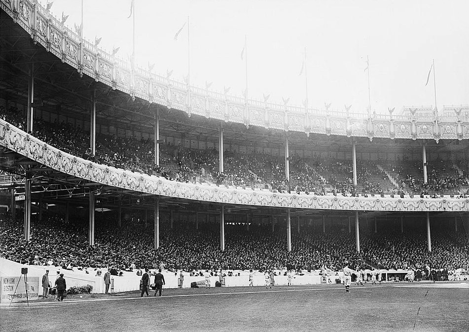 Game1_1912_World_Series_Polo_Grounds.jpg