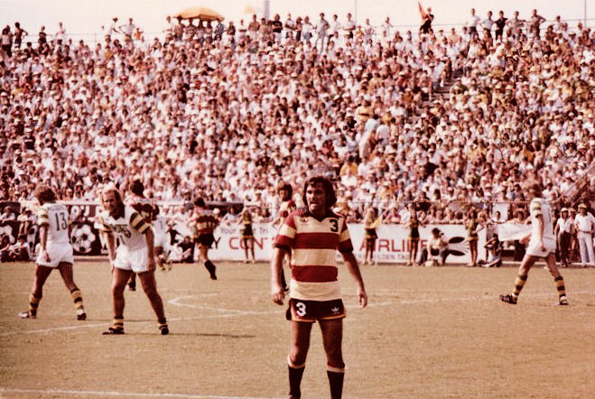 George Best vs Rowdies 1978 - Dave Moore.jpg