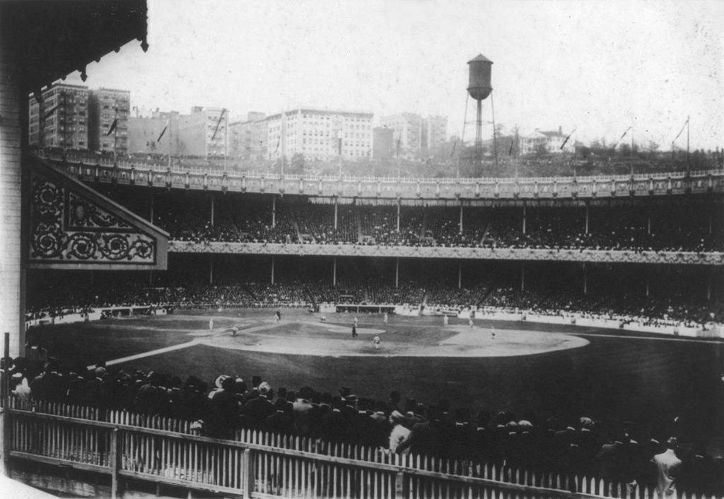 1024px-No_Known_Restrictions_Polo_Grounds_during_World_Series_Game,_1913_from_the_Bain_Collection_(LOC)_(434431507).jpg