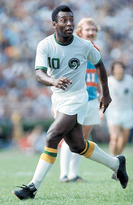 Cosmos 75 Home Pele (10).jpg