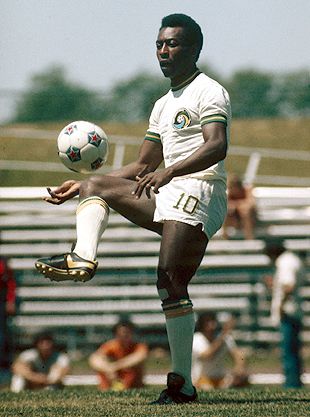 Cosmos 75-76 Home Pele Striped Sleeves (2).jpg