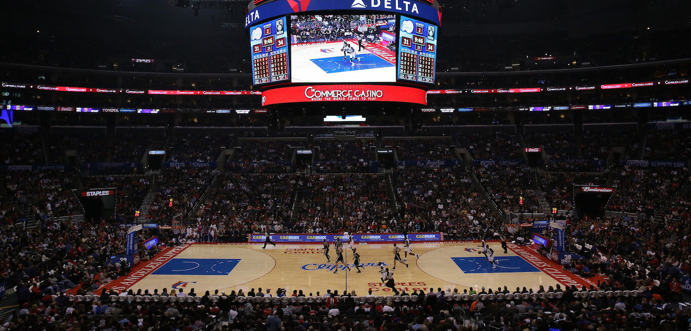 GettyImages-450146093-Clippers-Staples-Center.jpg