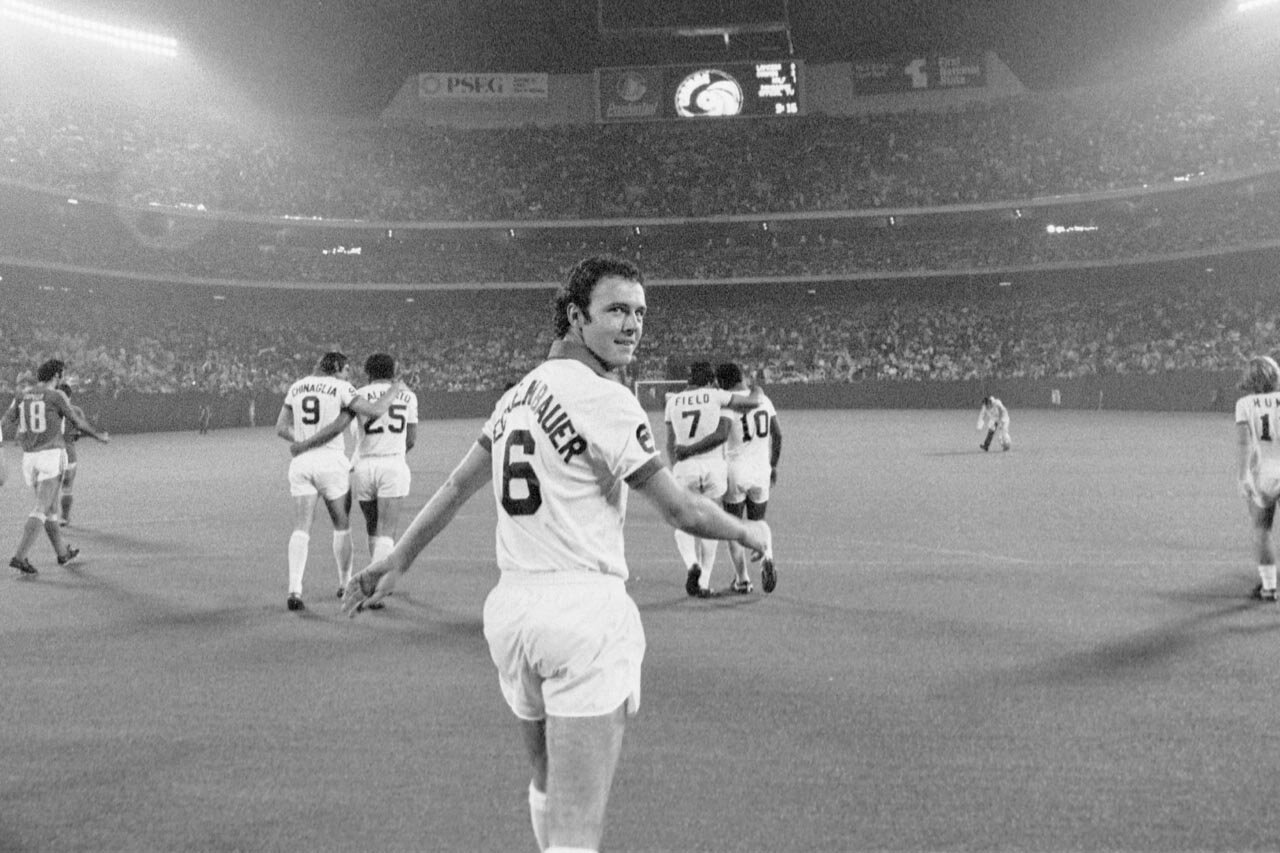 Cosmos 77 Home Back Franz Beckenbauer, Lancers.jpg