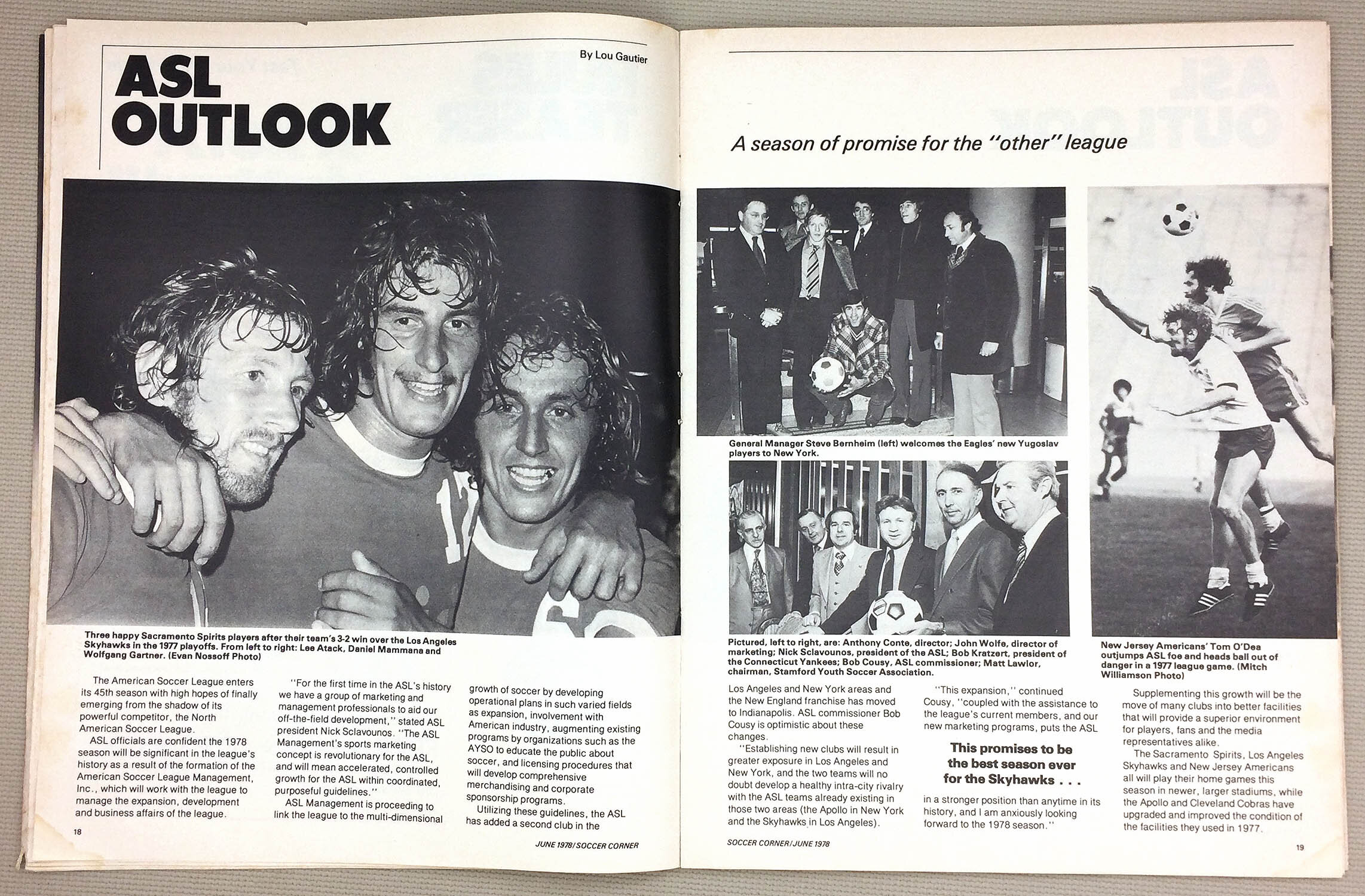 soccer-nasl-soccer-corner-magazine-june-1978-issue-D.jpg