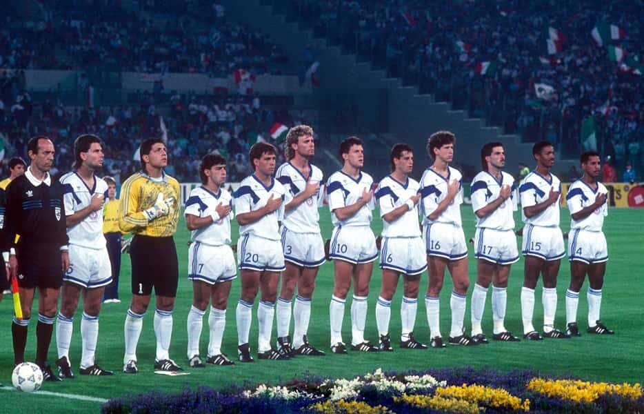 1990 MNTvItaly Starting XI.jpg