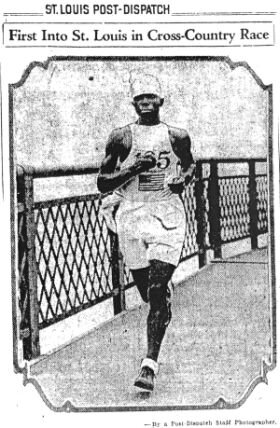 Eddie_Gardner_Crossing_the_Mississippi_River_at_St__Louis__1929.jpg