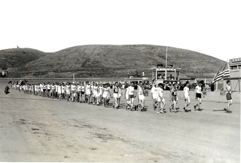 Race-Across-America-by-Charles-Kastner-Photo-6-Flag-Ceremony.jpeg