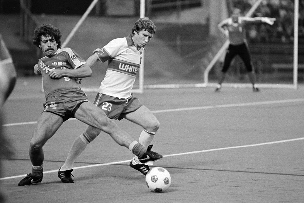 Whitecaps 80 Home Alan Ball, Sockers 2.jpg