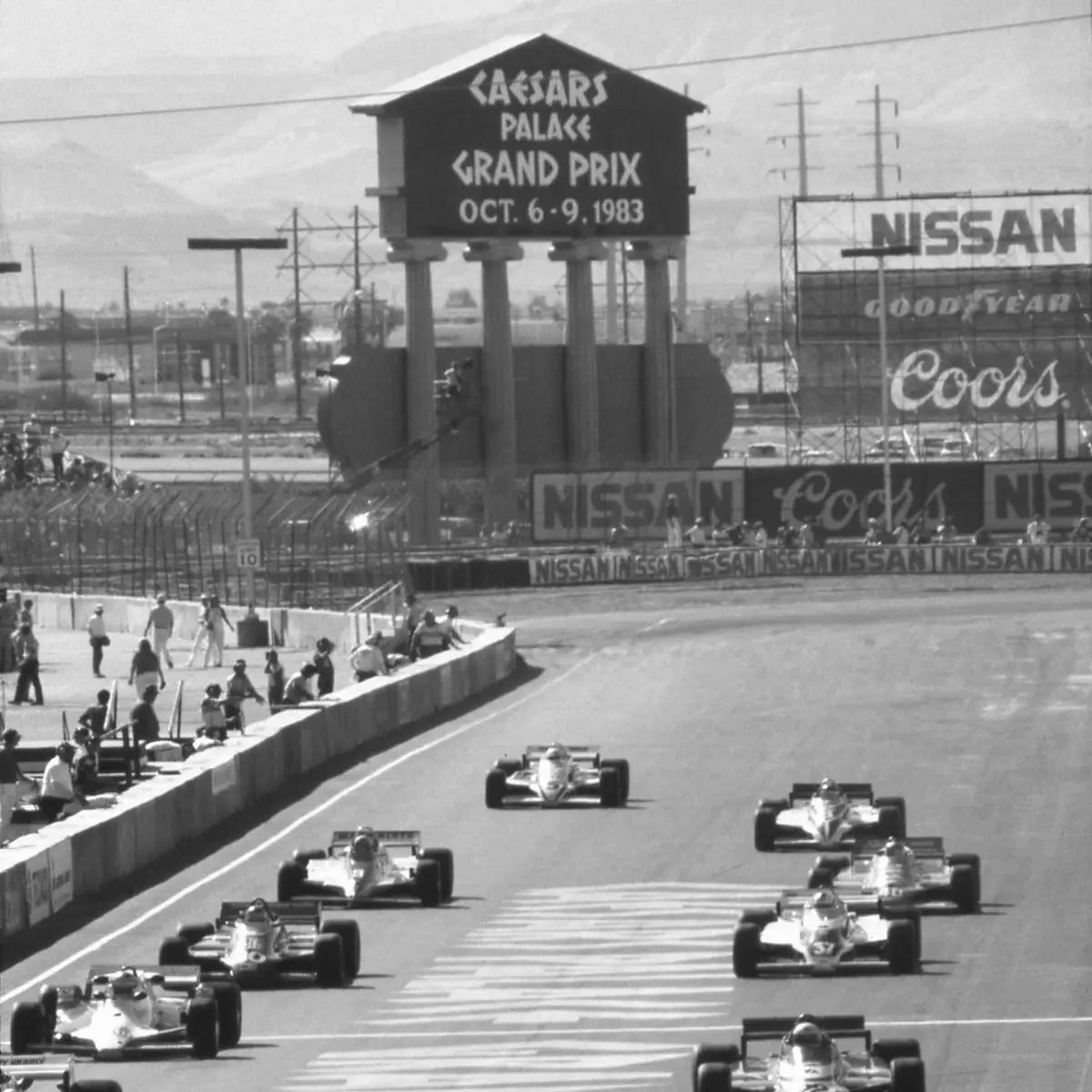 14825624_web1_CAESARS-Formula-One-1983.jpg