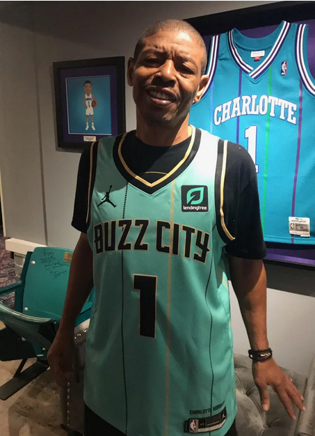 Screenshot 2022-06-12 at 23-21-02 r_CharlotteHornets - Muggsy Bogues City Jersey swag 🔥🔥.png