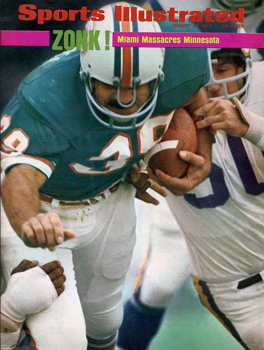Screenshot 2022-10-02 at 23-46-38 miami-dolphins-larry-csonka-super-bowl-viii-january-21-1974-sports-illustrated-cover.jpg (JPEG Image 600 × 794 pixels) — Scaled (90%).png