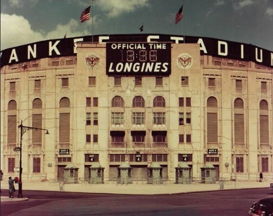 Screenshot 2022-10-23 at 21-28-34 Yankee-Stadium-Longines-Time.jpg (JPEG Image 545 × 431 pixels).png