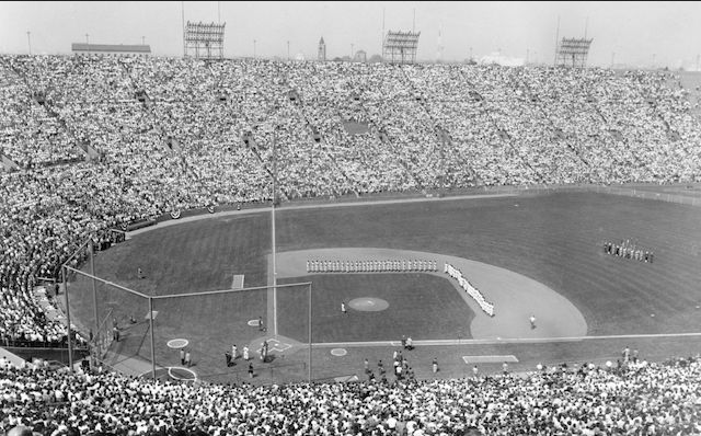 Screenshot 2023-03-05 at 22-04-14 Los-Angeles-Dodgers-first-game-Coliseum.jpg (JPEG Image 640 × 398 pixels).png