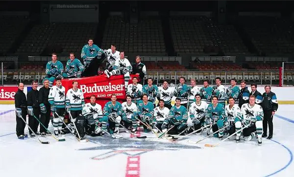 Screenshot 2023-03-05 at 22-15-26 20101008_090142_10.8.sharks_cowpalace.jpg (WEBP Image 600 × 362 pixels).png