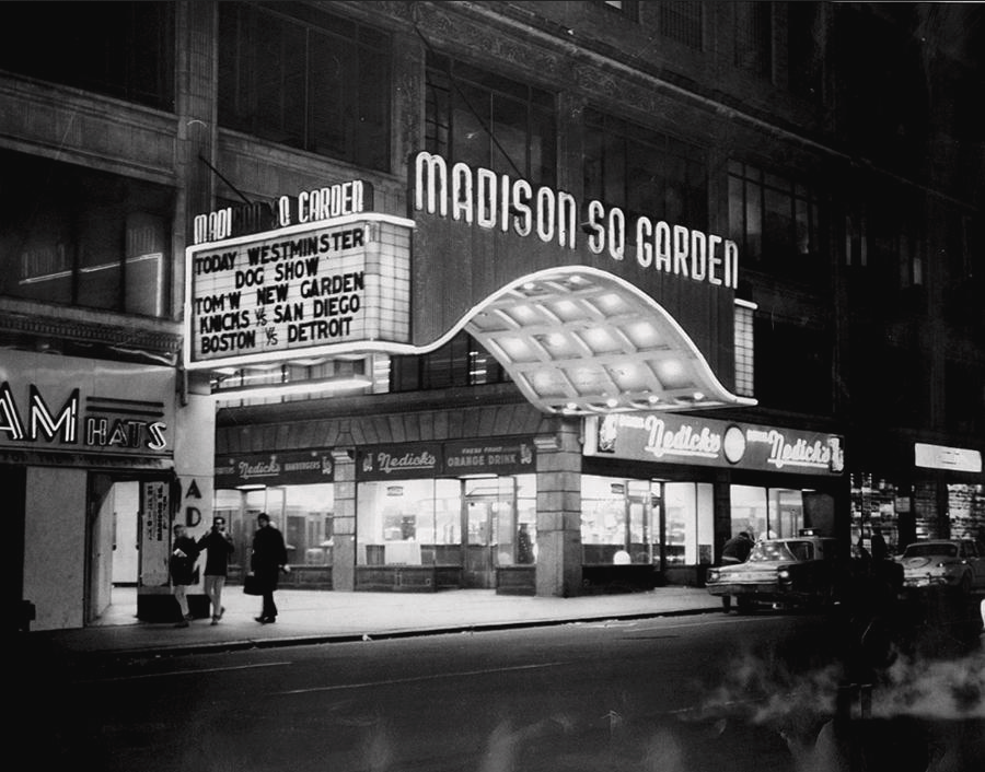 Screenshot 2023-10-29 at 15-17-33 the-marquee-of-the-old-madison-square-new-york-daily-news-archive.jpg (JPEG Image 900 × 706 pixels).png