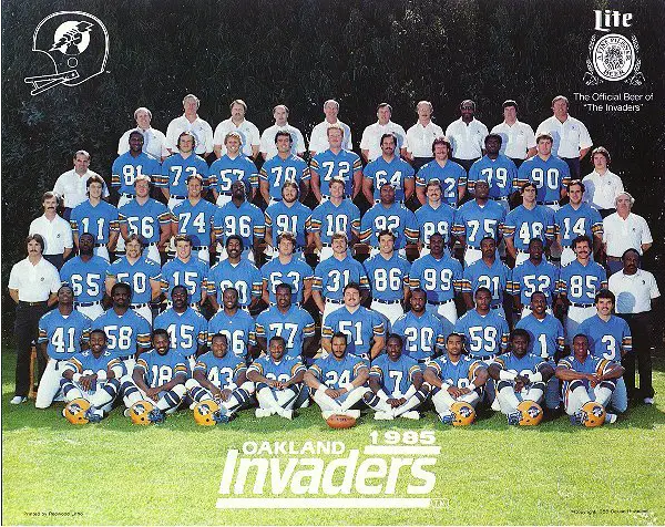 Screenshot 2023-11-19 at 21-09-01 1985 Oakland Invaders Roster - USFL (United States Football League).png