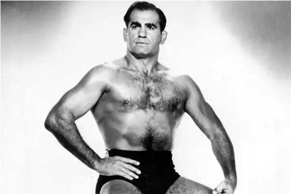 Screenshot 2024-03-17 at 21-11-26 Lou Thesz Wins His First World Title - History of Wrestling.png