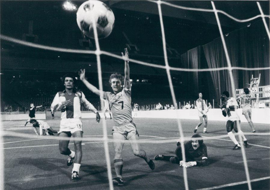 Screenshot 2026-04-12 at 19-42-05 Express 79-80 Road Brian Tinnion Tea Men 12-2-1979.jpg (JPEG Image 898 × 632 pixels).png