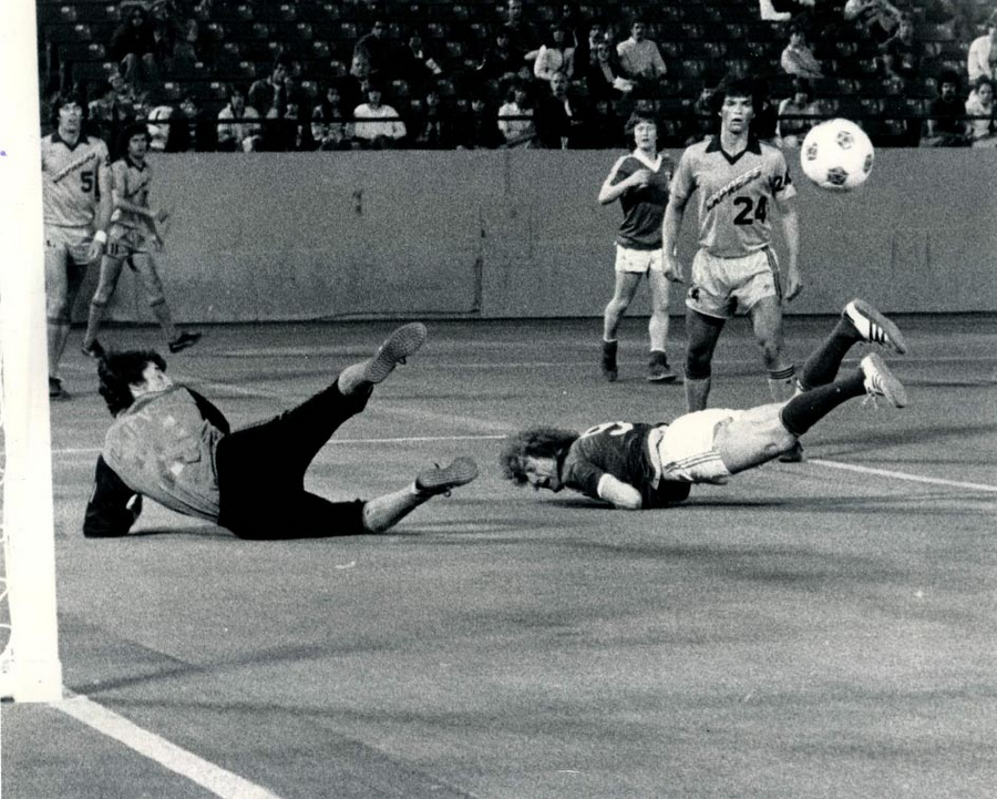 Screenshot 2026-04-12 at 20-33-52 Express 79 Road Ivan Belfiore exh 5-16-1979.jpg (JPEG Image 944 × 756 pixels) — Scaled (95%).png