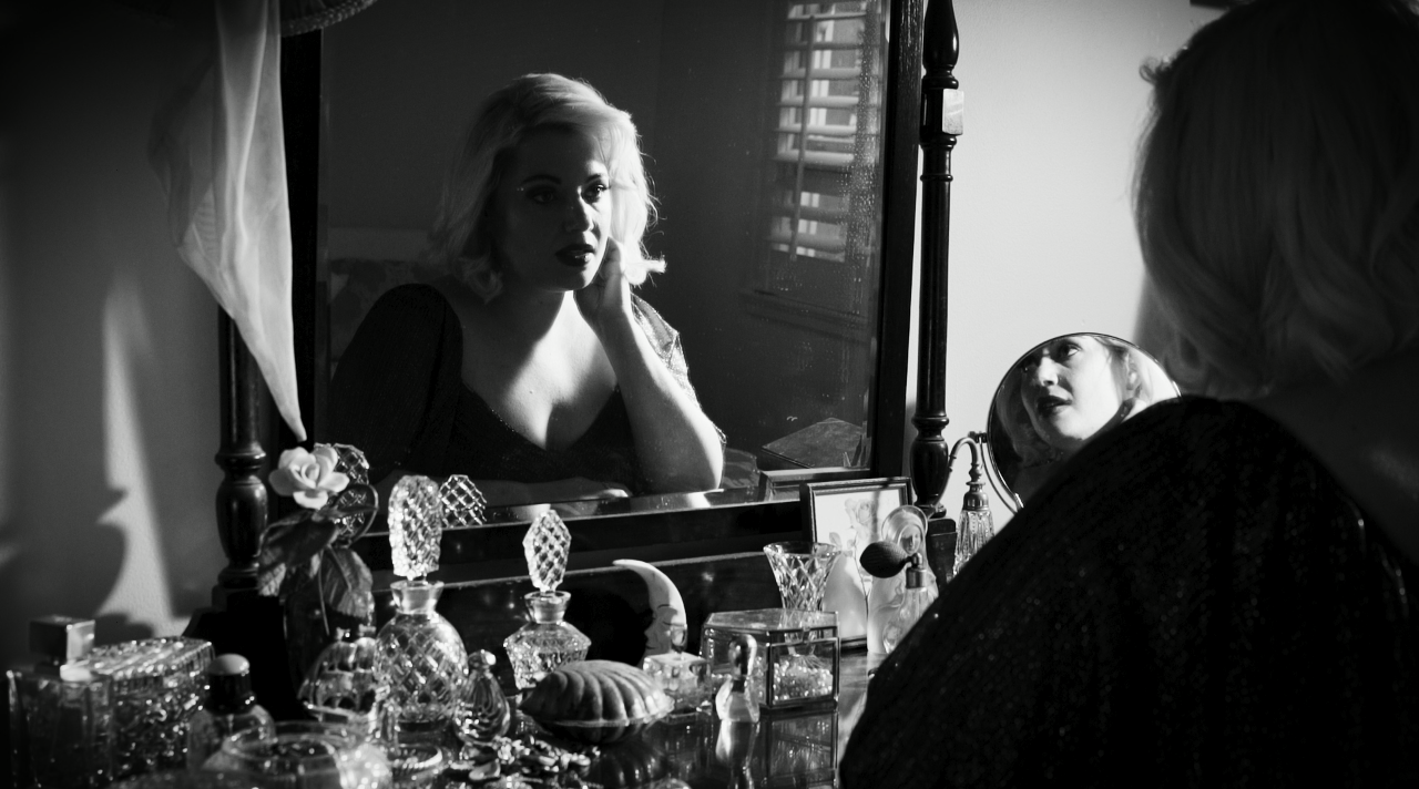 Isabella Andronos_ Jep and Dep_Music Video7.png