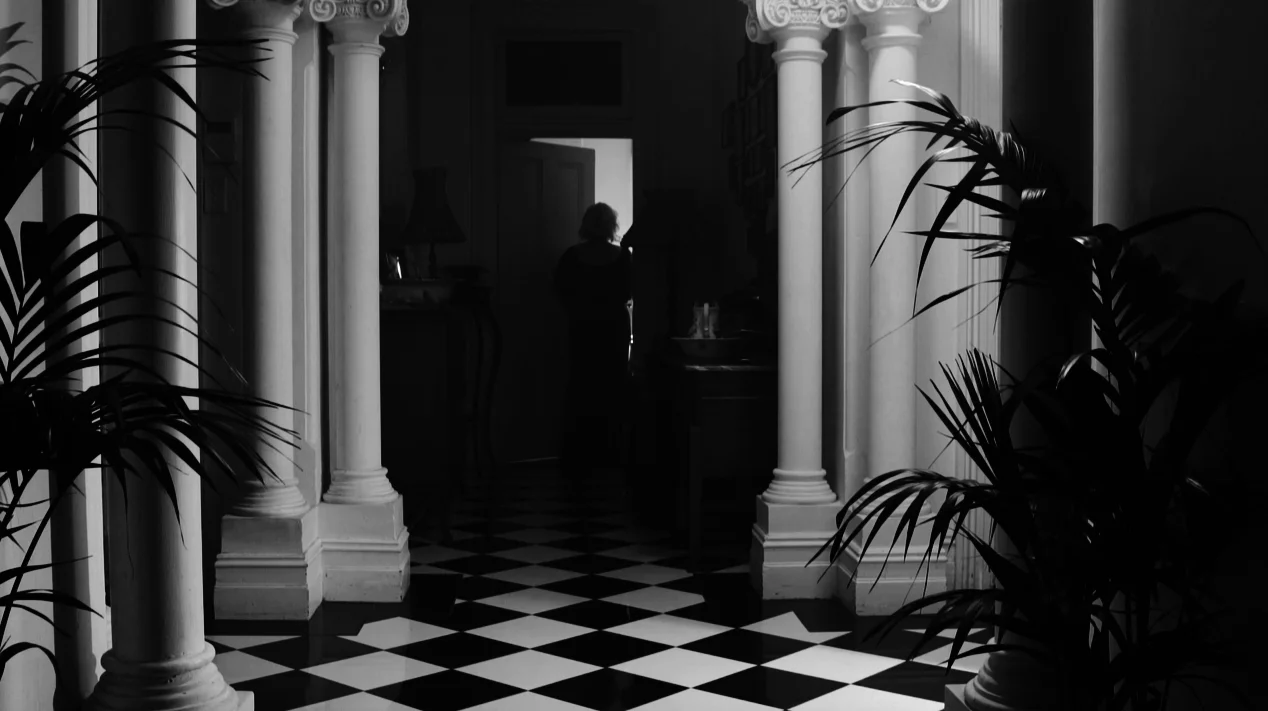 Isabella Andronos_Jep and Dep_music video16.jpg