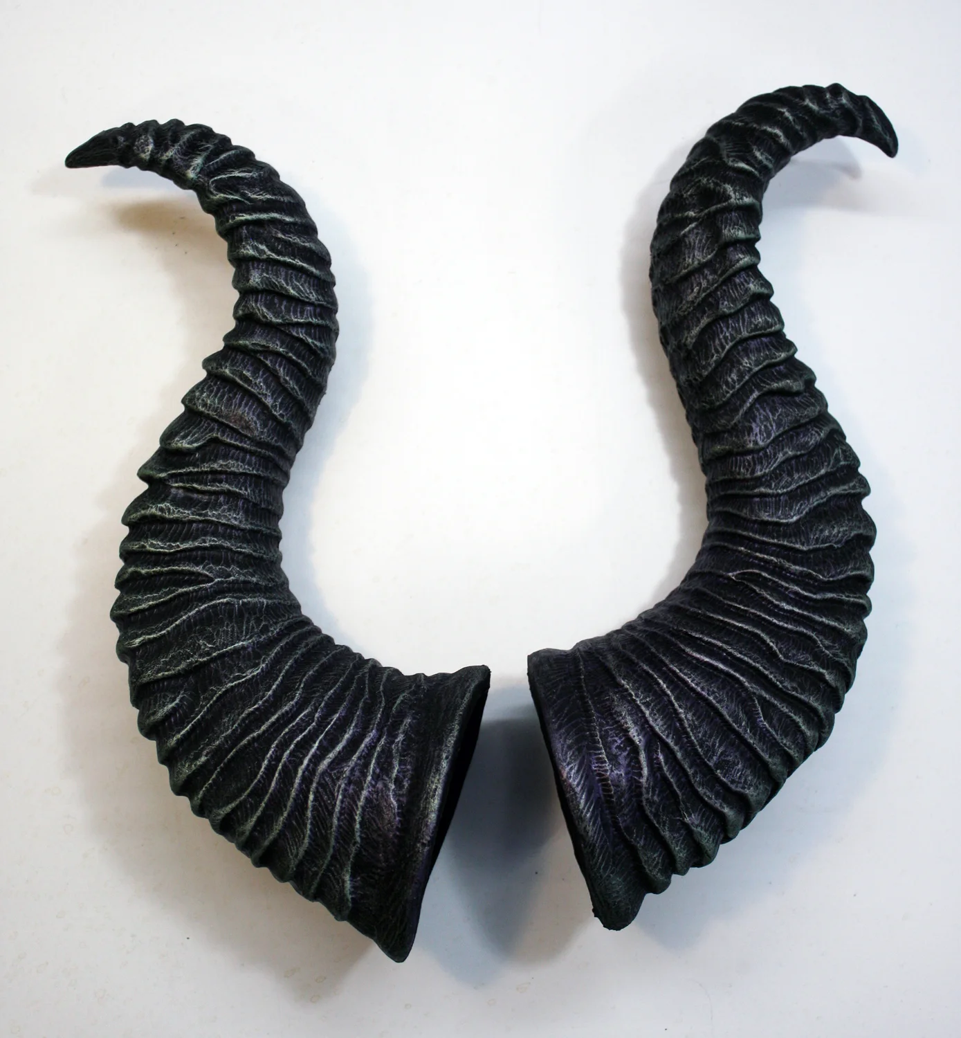 malefhorns-purp.jpg