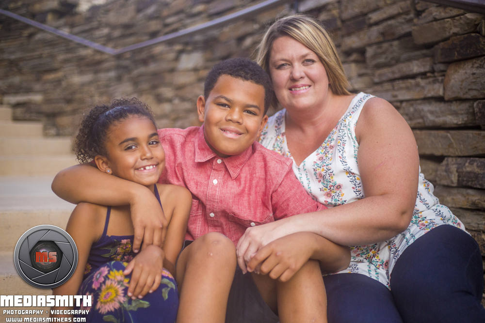 Estrella_Star_Tower_Goodyear_AZ_Family_Portrait_Meece_On_Steps