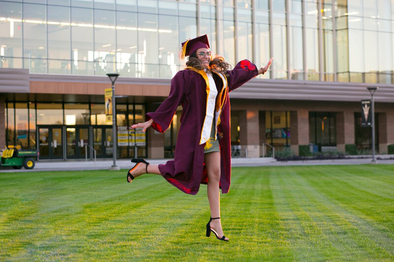 Graduation-Photography-ASU-Yesenia-Glendale-Arizona (17).jpg
