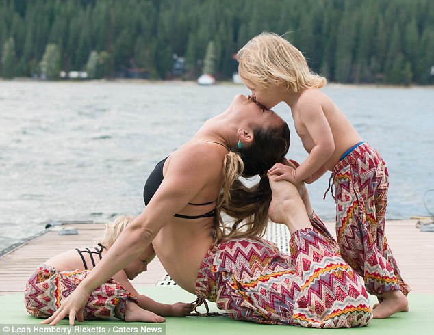 yoga-mom-kid.jpg