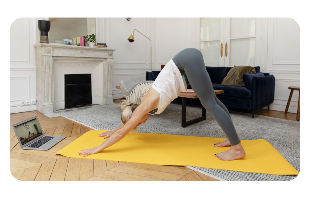 OLY Be - Des cours de Yoga 100% online Chez OLY Be nous mettons en place des cours de sport et de bien-être afin d’améliorer la santé mentale et physique de vos collaborateurs et de les soutenir dans leur vie quotidienne. Nous avons à cœur de vous apporter de la facilité, de la qualité et du lien humain pour faire de chaque cours une expérience forte et addictive !