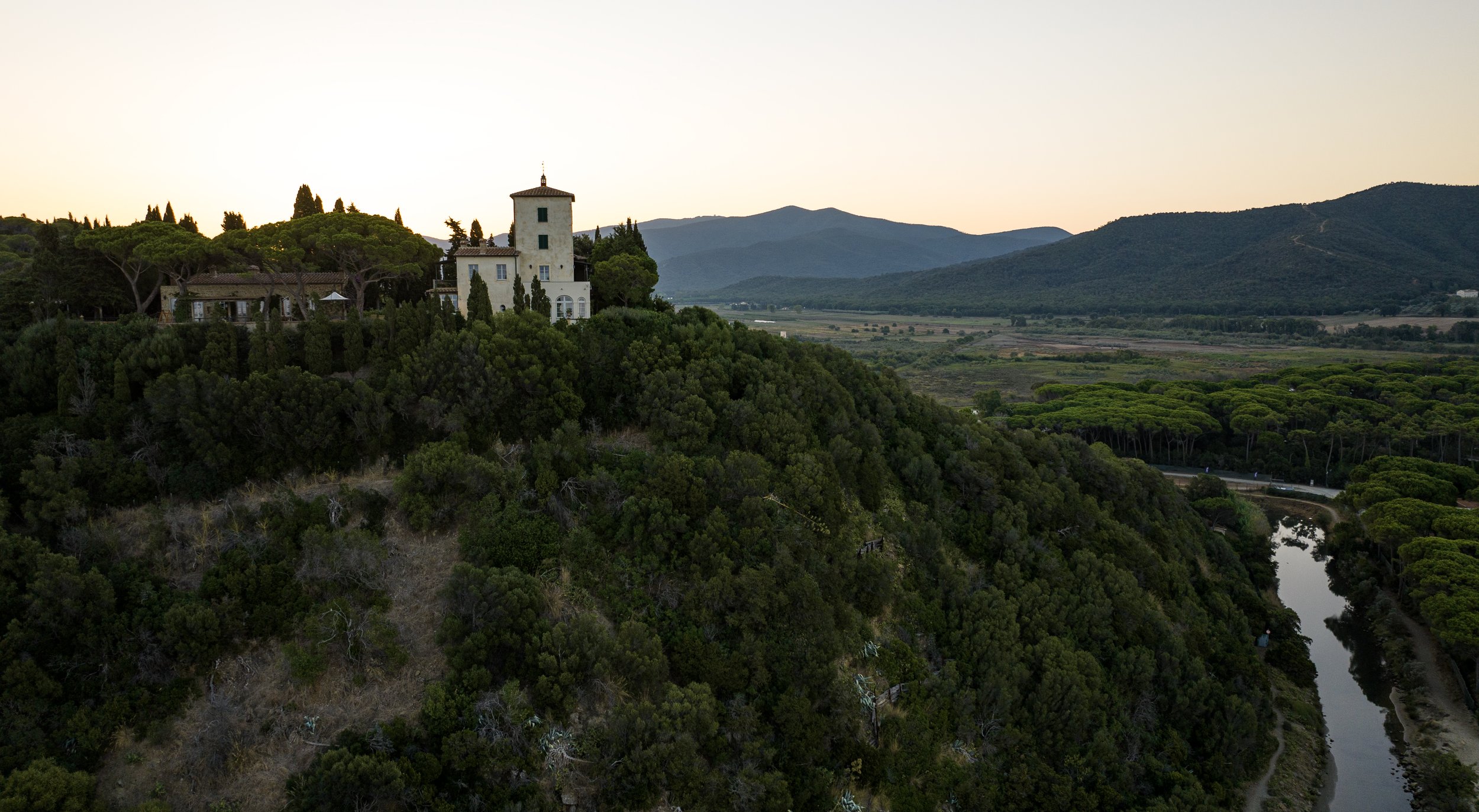 villa tuscany.jpg