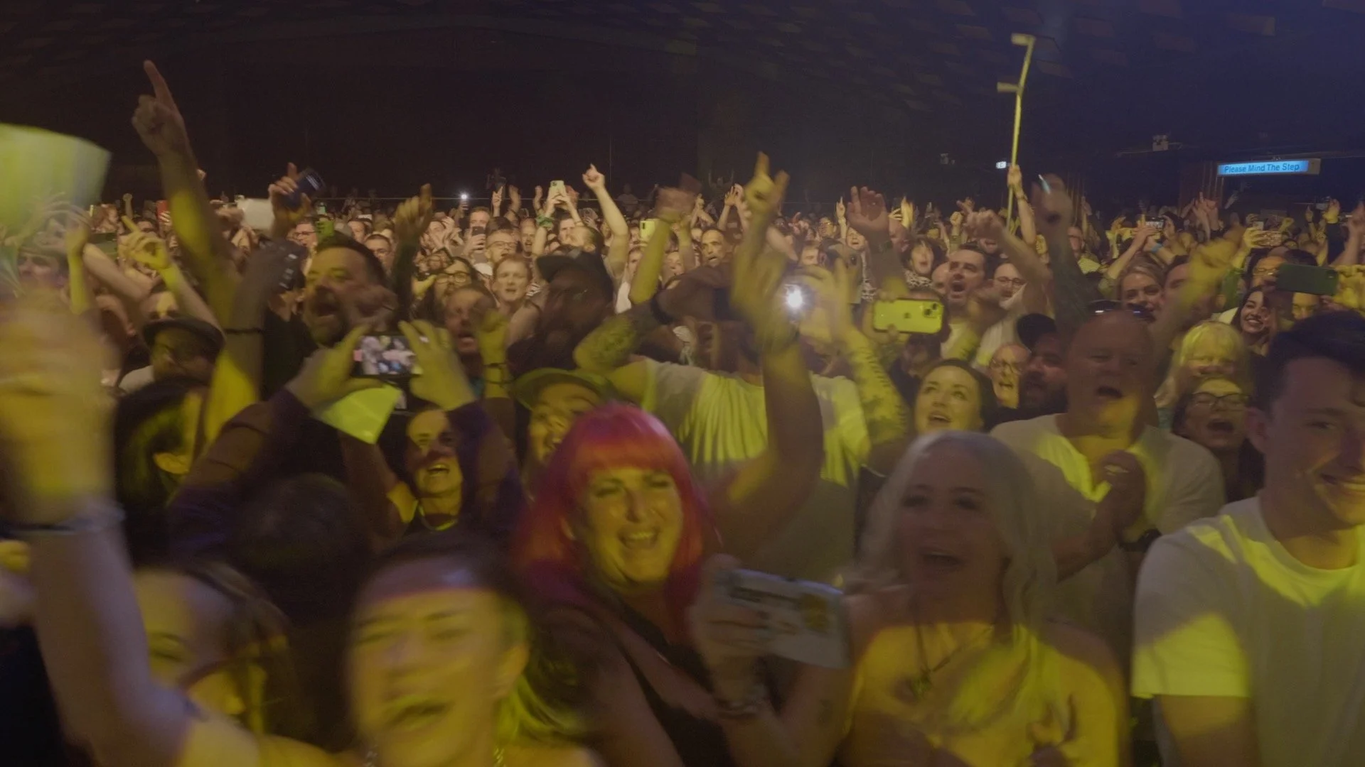 Crowd.jpg