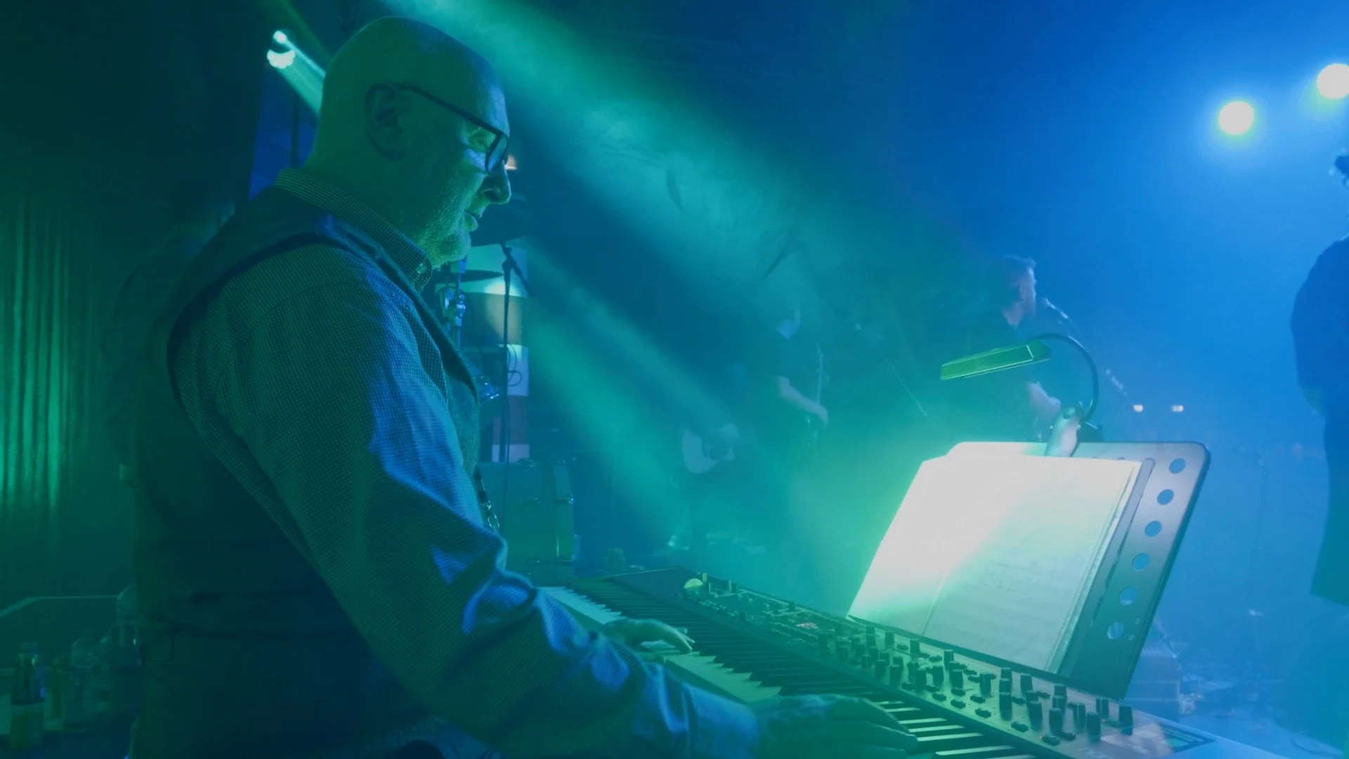 Ian piano.jpg