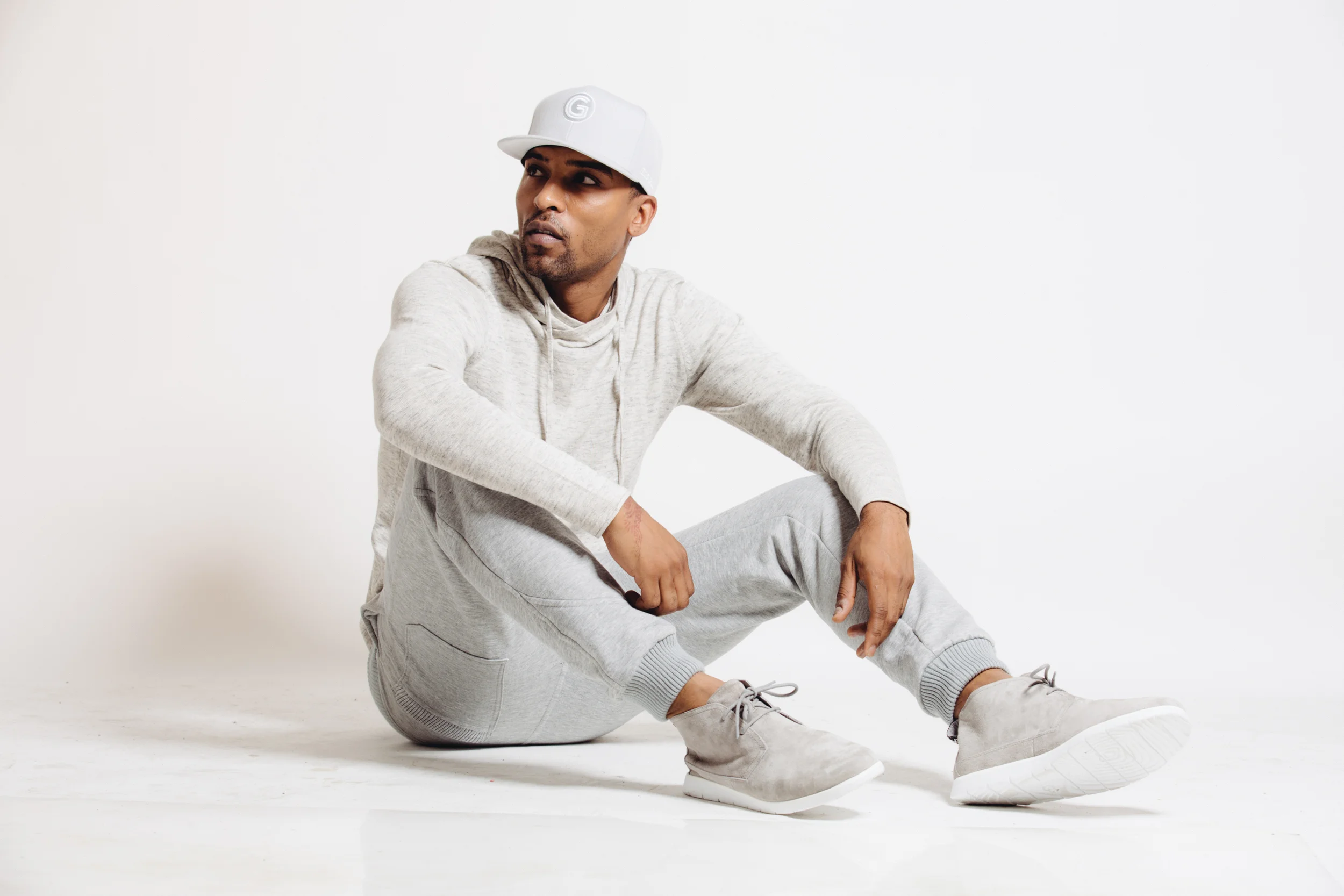 NYFWM | Grungy Gentleman S/S 16 Monochromatic Athletic Luxury